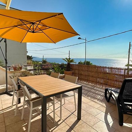 Marina Di Andrano - Alisso, Casa Vista Mare Con Parcheggio Privato E Wifi Villa Ngoại thất bức ảnh