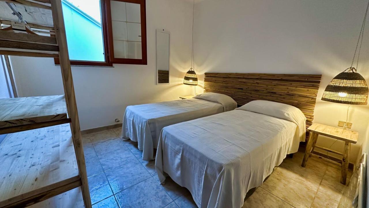 Marina Di Andrano - Alisso, Casa Vista Mare Con Parcheggio Privato E Wifi Villa Ngoại thất bức ảnh